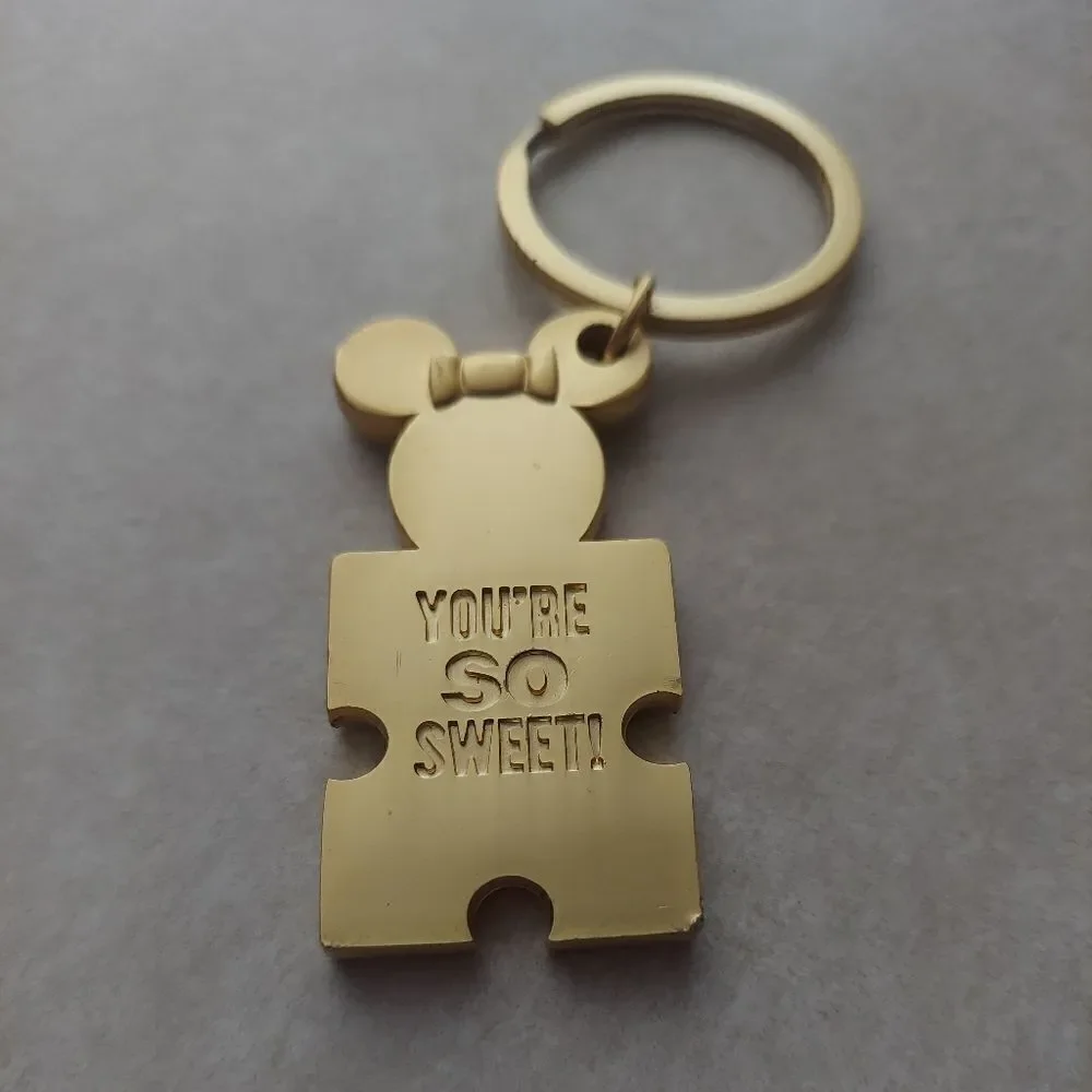 Disney Parks Minnie Mouse Matte Goldtone Key Ring Key Chain 